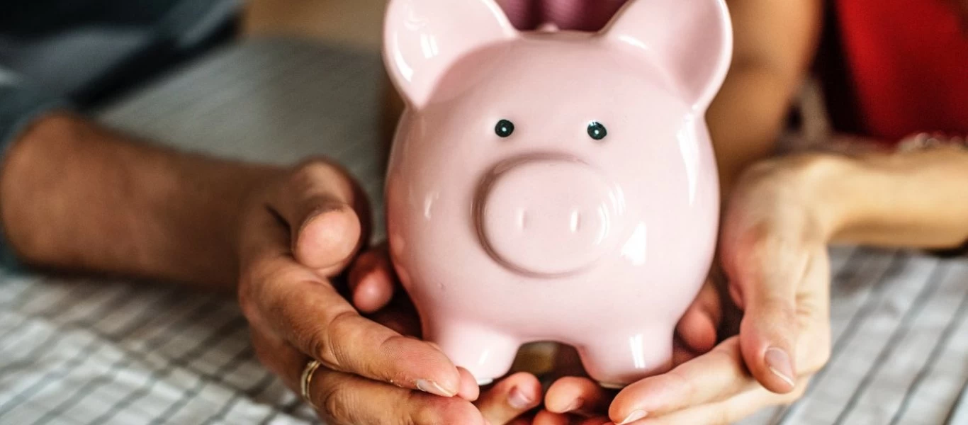 Οικογενειακό επίδομα Α21: Κλείνει προσωρινά η ηλεκτρονική πλατφόρμα - Πότε θα καταβληθεί η β' δόση